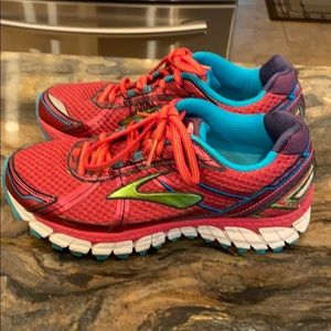 Brooks Adrenal GTS shoes